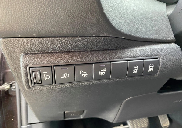 Toyota Corolla cena 98500 przebieg: 117380, rok produkcji 2019 z Bochnia małe 352